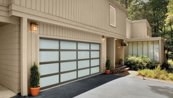 Liftup Garage Door Services in Ponte Vedra Beach, FL