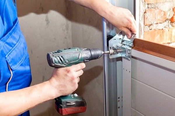 Emergency garage door repair service same day Florida