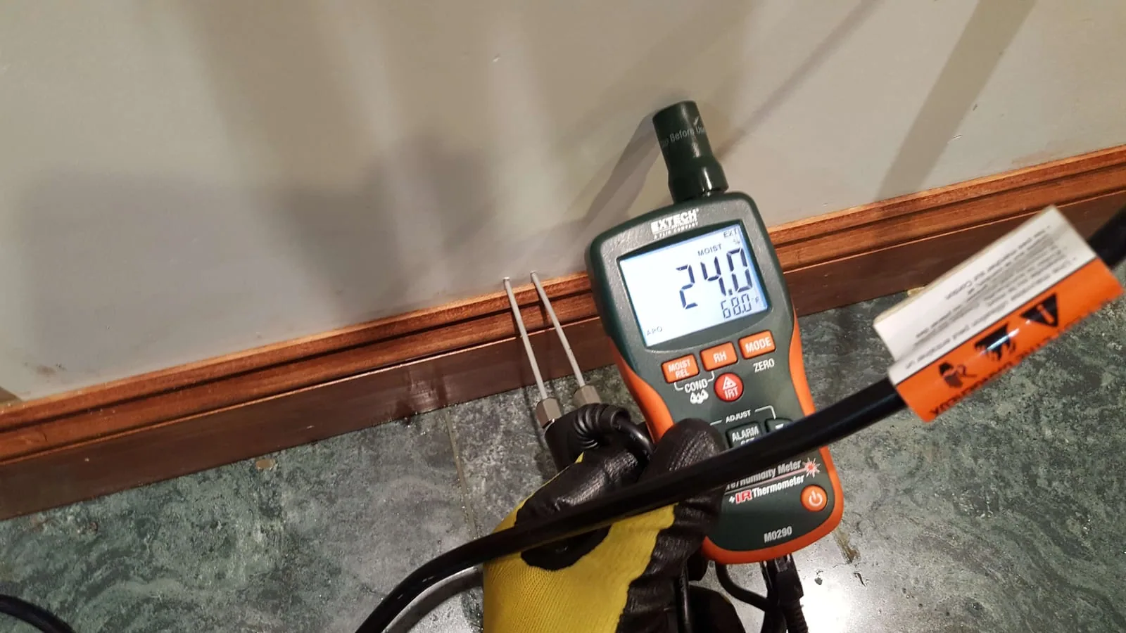 Technician performing mold cleanup in Darien